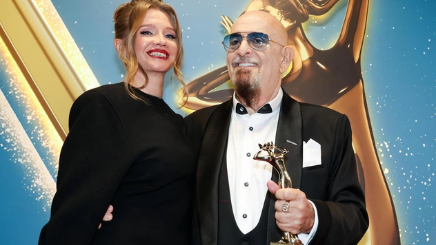 Михаил Шуфутинский женился на Светлане Уразовой: смотрим фото красавицы жены артиста