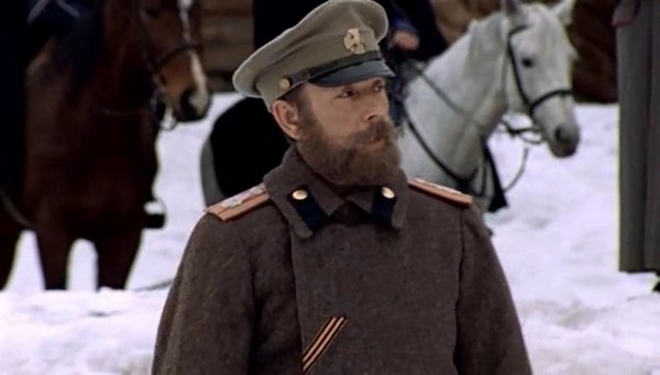В сериале «Гибель империи» Невраев сыграл Николая II