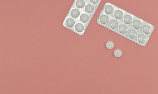 Фото №1 - Новые исследования ученых показали, что аспирин не защищает от рака, а у пожилых, наоборот, ускоряет его развитие