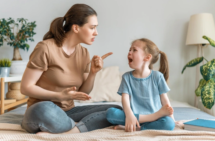 Как распознать токсичного родителя: 4 психотипа, к одному из которых точно относитесь и вы — проверьте себя