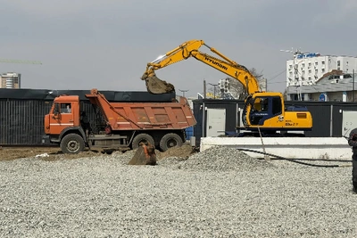 Две спортзоны строят в Благовещенске — на Серебряной миле и у Театральной