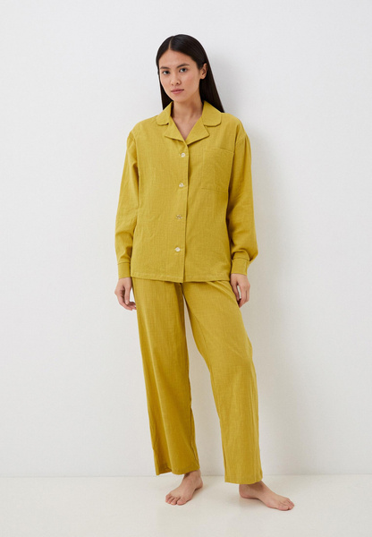 Пижама из хлопка желтого цвета