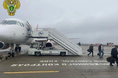 Самолёт Самарканд-Сочи совершил экстренную посадку в Минеральных Водах