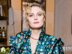 Рената Литвинова вновь вернулась в Россию