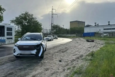 Водитель внедорожника сбил мотоциклиста на севере Волгограда