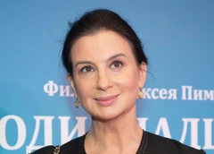 Екатерина Стриженова на могиле золовки Елены Земляникиной: «Такие люди точно попадают сразу в рай»