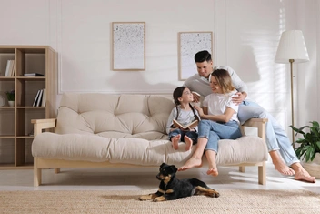 «Бывший муж захотел видеться с дочкой. Не травмирует ли ее наличие сразу двух отцов?»