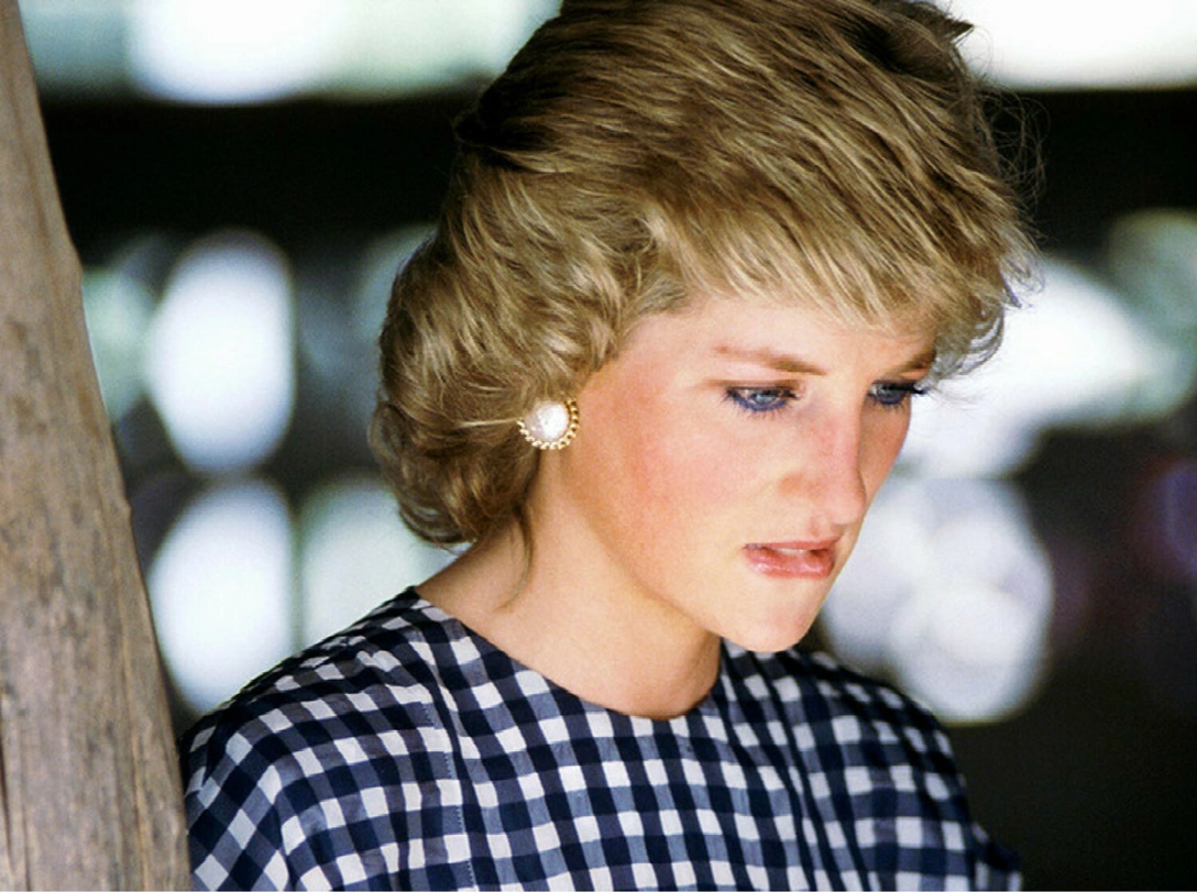 Принцесса Диана, 1988 год (год, который считается официальным началом разрыва между Чарльзом и Дианой). | marieclaire.ru