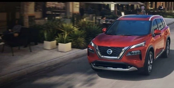 В Сеть по ошибке слили фото засекреченного кроссовера Nissan