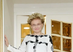 Елена Малышева: «Невестка узнала в родильном доме, что ее мама умерла»