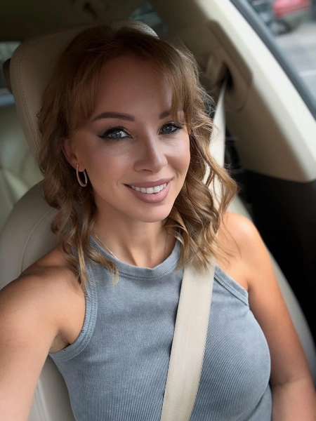 Полина Диброва