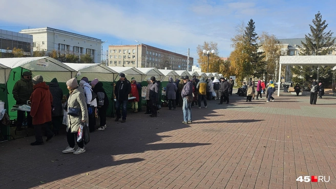 Покупателей было немного | Источник: Дарья Никитченко / 45.RU