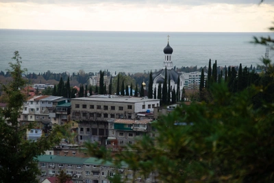 Четвертая за сутки тревога из-за дронов в Сочи: людей просят укрыться