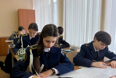 Челябинские следователи собрали гуманитарный груз для участников СВО