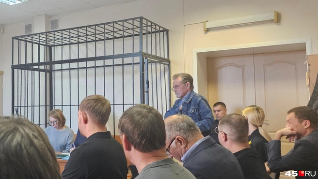 Иван Камшилов на судебном заседании по делу дочерей | Источник: Дарья Никитченко / 45.RU