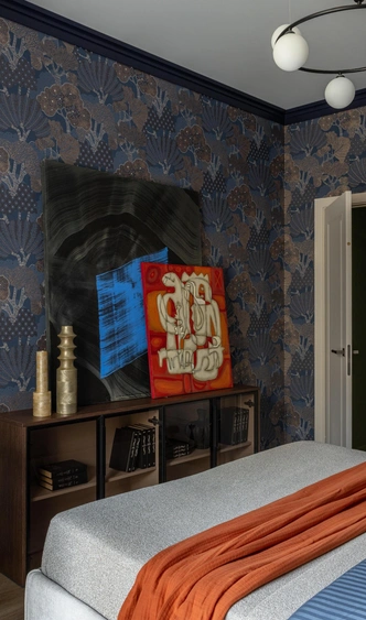 Корпусная мебель, Betto Bardi. Карнизы, Orac Decor. Деревянные скульптуры, Александр Ефимов. Искусство, Артур Алимгузин, Азамат Гилязетдинов. | Источник: Вера Деблик. Стиль: Анна Шенбергер