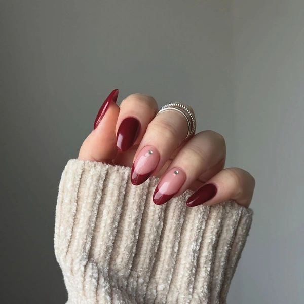 ногти дизайн ногтей, любовный маникюр, маникюр декабрь 2025, маникюр зима 2025, маникюр зима 2025 модные, тенденции маникюра зима 2025, любовный маникюр на декабрь, денежный и любовный маникюр | Источник: Социальные сети