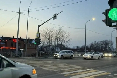 Три новых светофора появятся на Корсаковской трассе