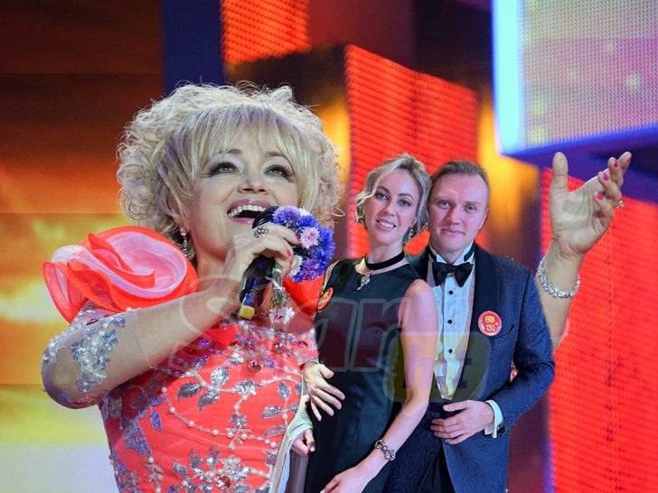 Надежда Кадышева | www.starhit.ru
