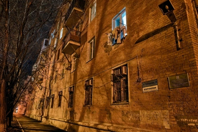 Трехлетняя девочка выпала из окна в Волгограде