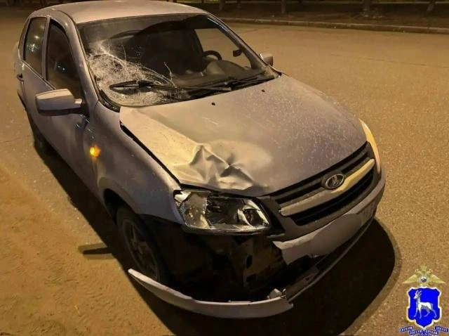 Судя по повреждениям, удар при столкновении был сильным 