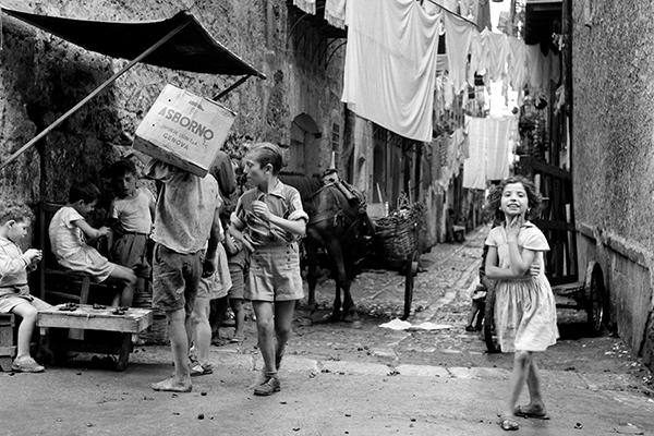 Элио Чиол «Быстро взрослеют», Палермо, 1957 | Источник: Предоставлено Фондом «Аквилея»