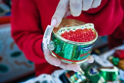 Красная икра в Барнауле: актуальные цены