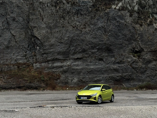 Наш арендованный автомобиль на время путешествия | Источник: Габриелла Захарова / 26.RU