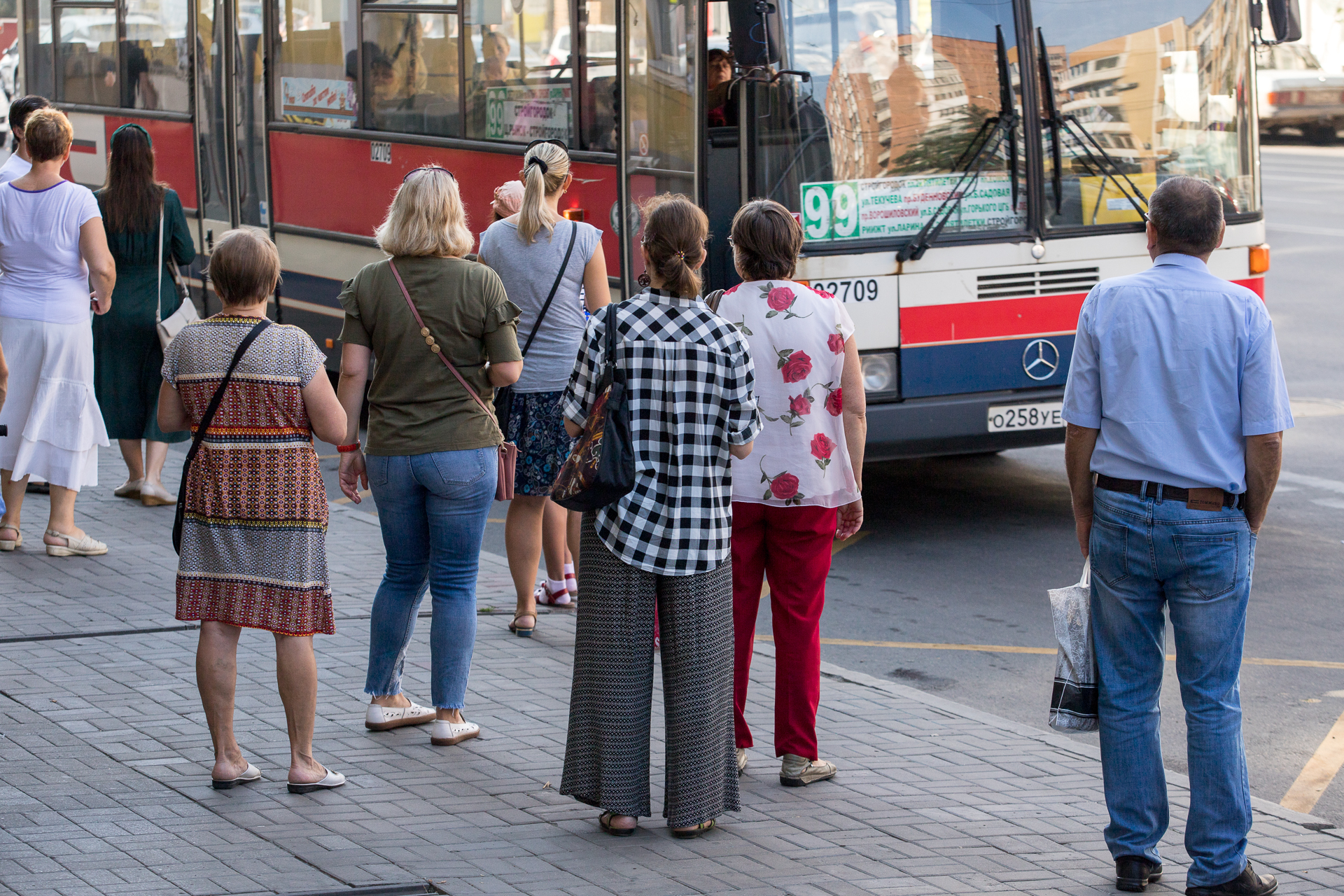 В Ростове поднимут стоимость проезда в транспорте? Спросили у чиновников 