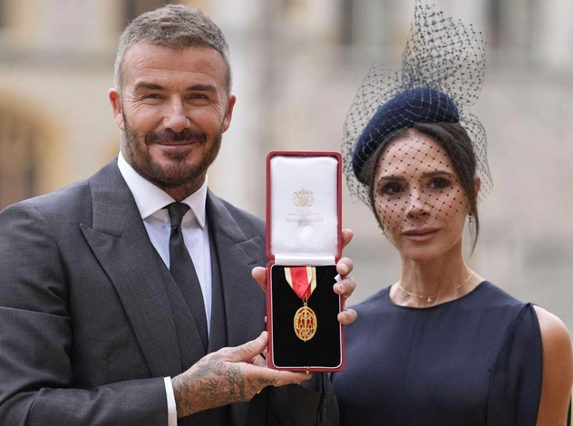 Сэр Дэвид и леди Виктория — теперь официально: Бекхэм стал рыцарем