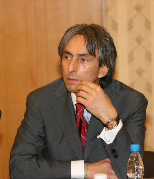 Умар Джабраилов | www.starhit.ru