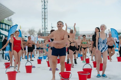 Томичи с ведрами соберутся для обливания на озере в Горсаду