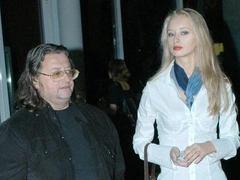 Вдова Градского рассказала Woman.ru, что старший сын ее мужа подал на наследство в день отпевания отца