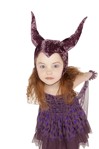Лукбук коллекции MALEFICENT by Stella McCartney Kids | Источник: Stella McCartney