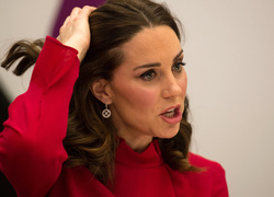 Кейт уже ненавидит Меган, и еще 8 популярных королевских новостей 2017 года