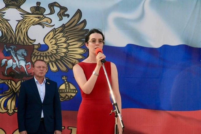 В 2021 году Касьяненко стала председателем Собрания депутатов&nbsp;— главой Зерноградского района | Источник: Анна Касьяненко / Telegram.org