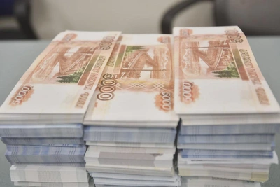 В Приморье приставы взыскали 800 тысяч рублей за разбитый автомобиль