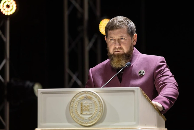 Кадыров призвал чеченцев укоротить бороды | Источник: chechnya.gov.ru