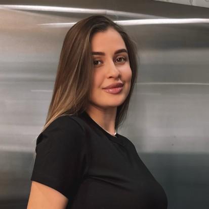 Причина смерти Анны Маловой после родов: «По ошибке ввели не тот препарат — кислоту. Кесарево делали на живую»