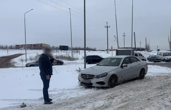 Водитель из Оренбурга устроил дрифт на Советской | Источник: УМВД России по Оренбургской области
