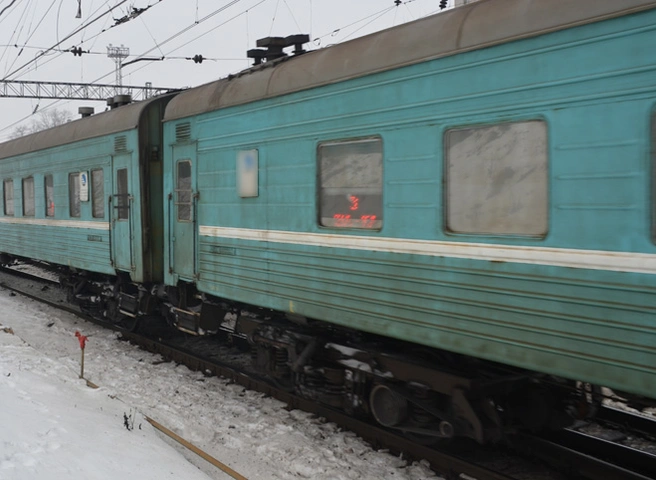 В Подмосковье на Рязанском направлении МЖД два человека попали под пассажирский поезд | ya62.ru