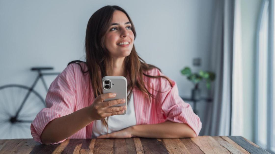 Гороскоп на май 2026 для всех знаков зодиака: кого ждут перемены, любовь и успех