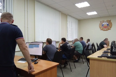 Общественник наблюдал за экзаменом в Госавтоинспекции Златоуста
