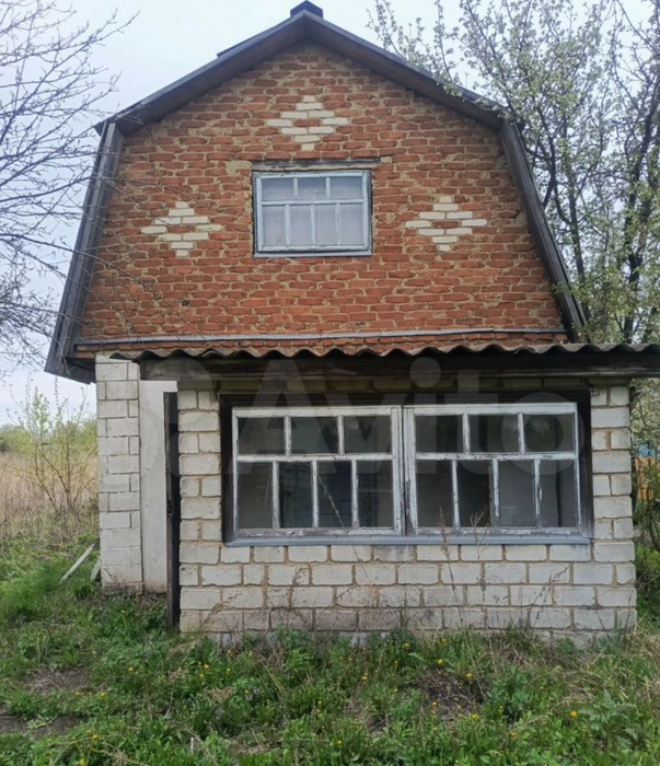 Так выглядит кирпичная дача под Богородицком | Источник: Avito.ru