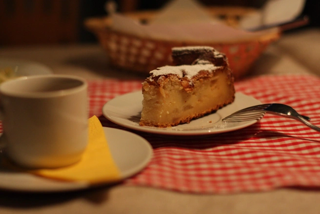 Яблочный пирог как ни назови — всегда хорош | Источник: Станислав Соколов / NGS.RU