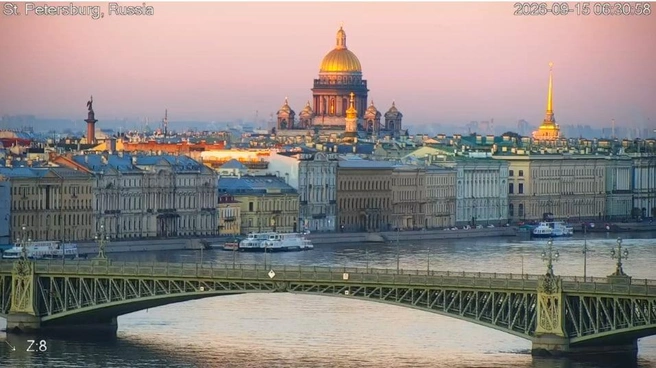 В Петербурге всего 7 градусов. Какую погоду ждать днем | Источник: кадр супервидовой веб-камеры