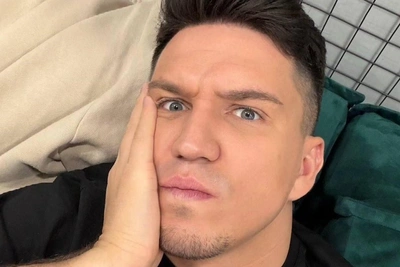 «Весь рот в швах»: Дима Масленников лишился шести зубов после помолвки с Кокой