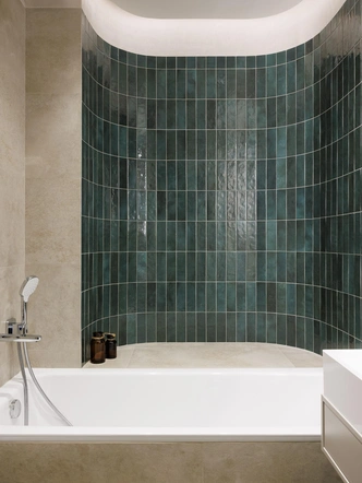 Керамогранит, Italon. Зеленая плитка, Equipe Ceramicas. | Источник: Иван Сорокин