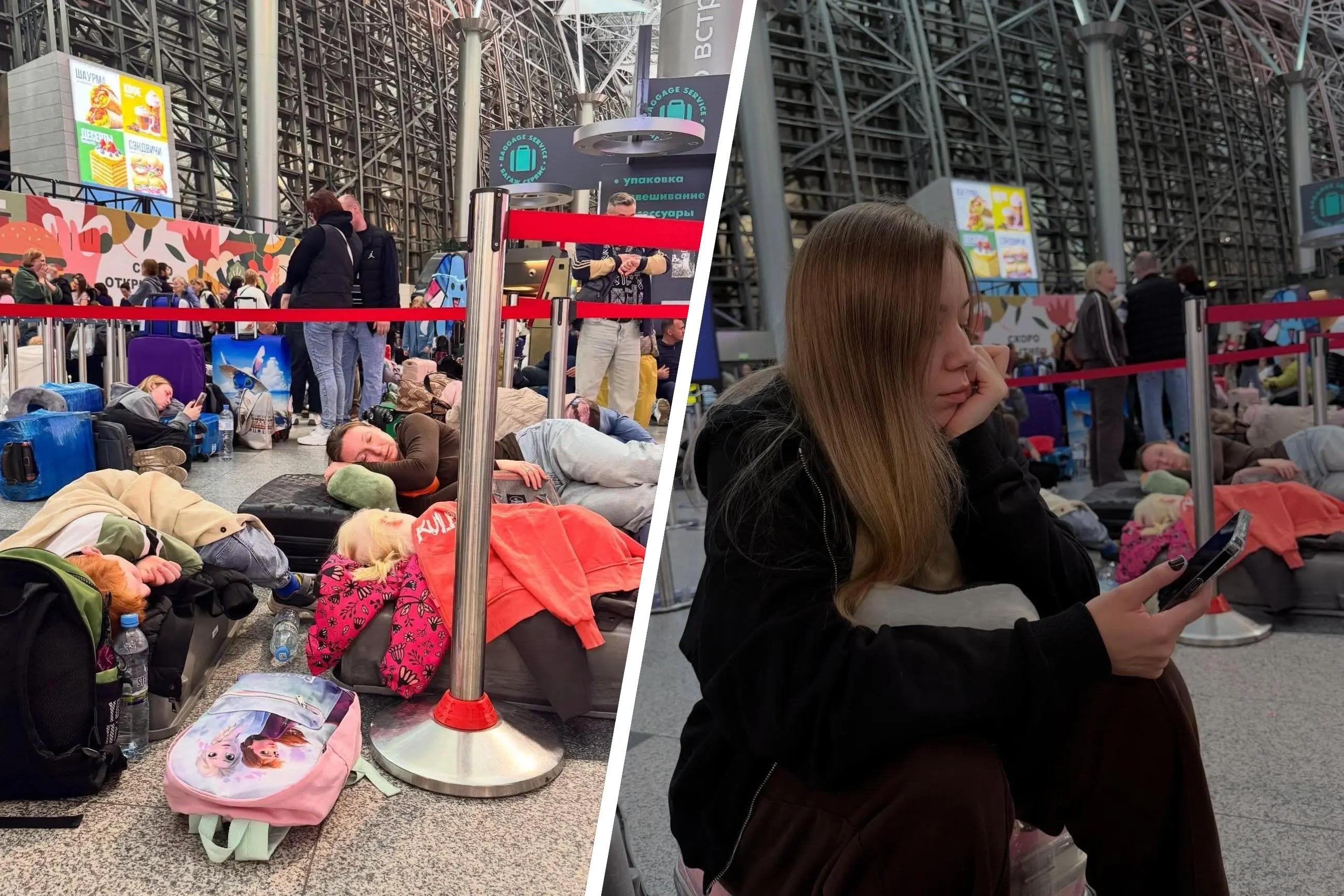 «Лежат на голом полу»: тысячи пассажиров не могут вылететь в Москве и Петербурге