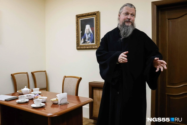 Владыка признался, что сожалеет о том, что оказался не годен к службе в армии  | Источник: Евгений Софийчук / NGS55.RU